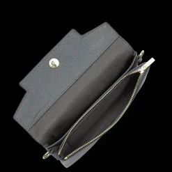 Petit pochette